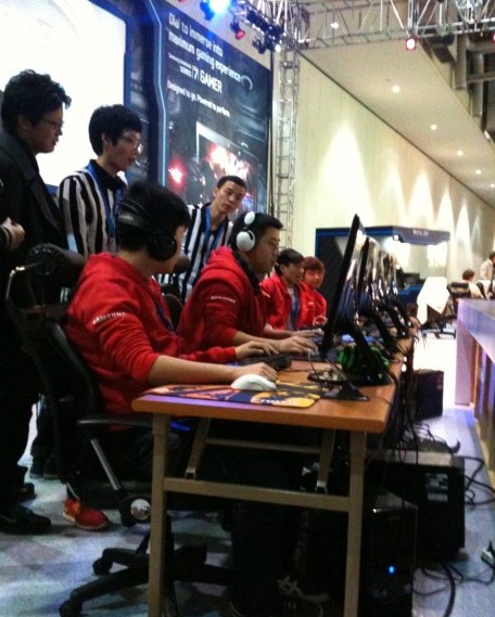 洞也被对手 洞也被对手