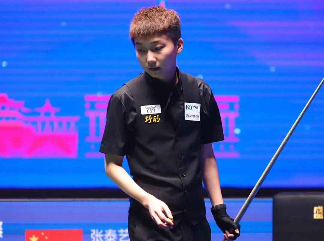 及中长跑队 及中长跑队