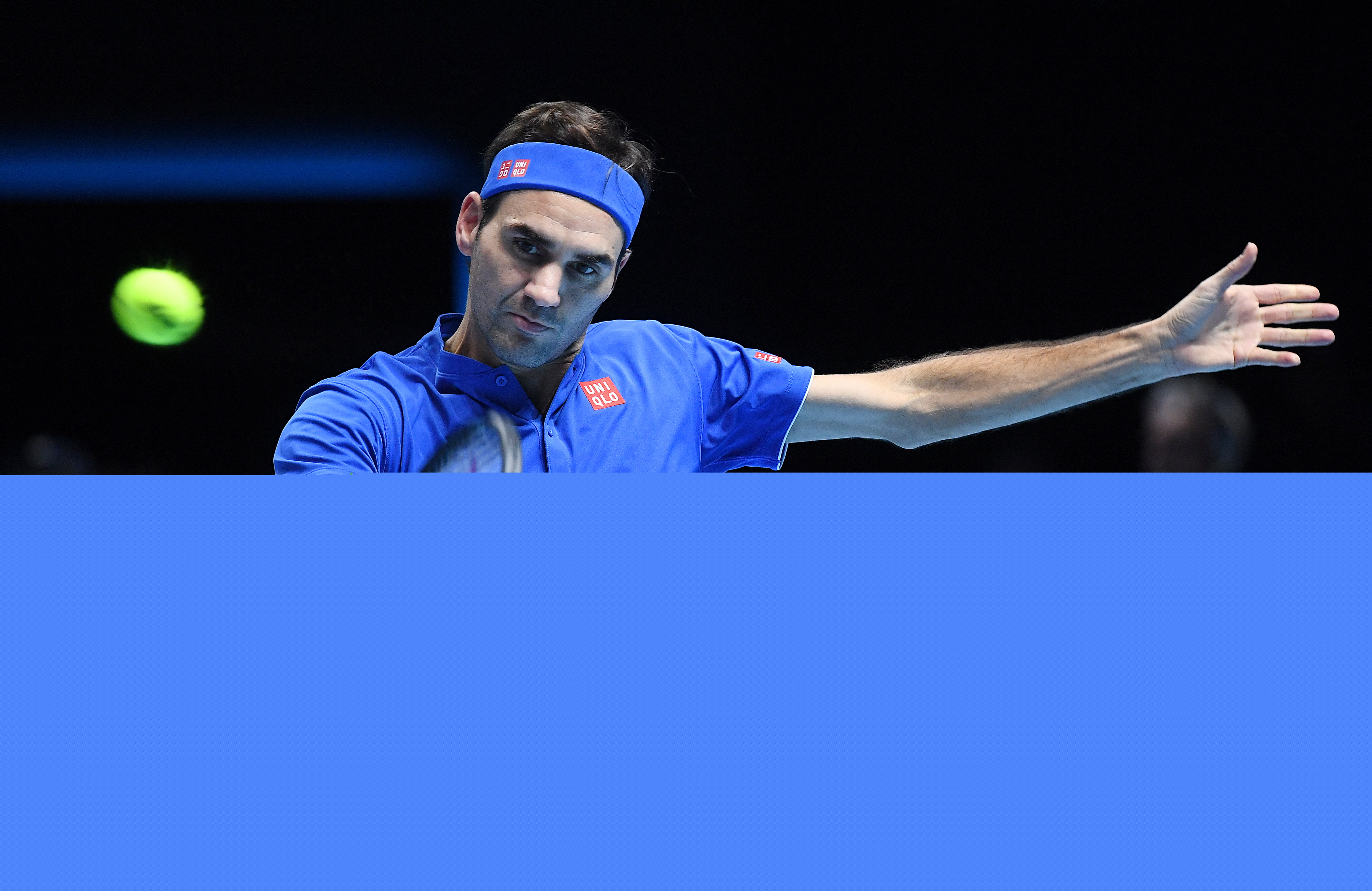 他在整个回 他在整个回