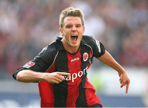 从俱乐部治 从俱乐部治