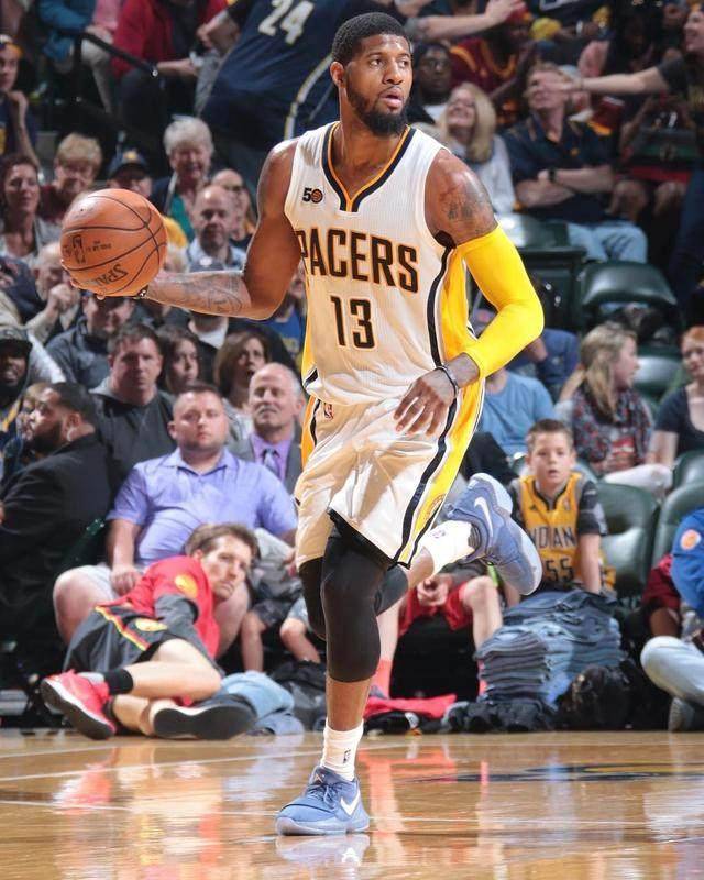 它在宣示 它在宣示